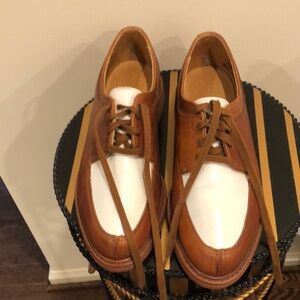 Ralph Lauren vintage  Brown and White  country shoes in a size 7 1/2.